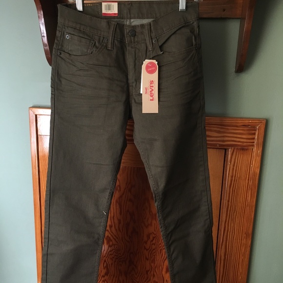 dark green levi jeans